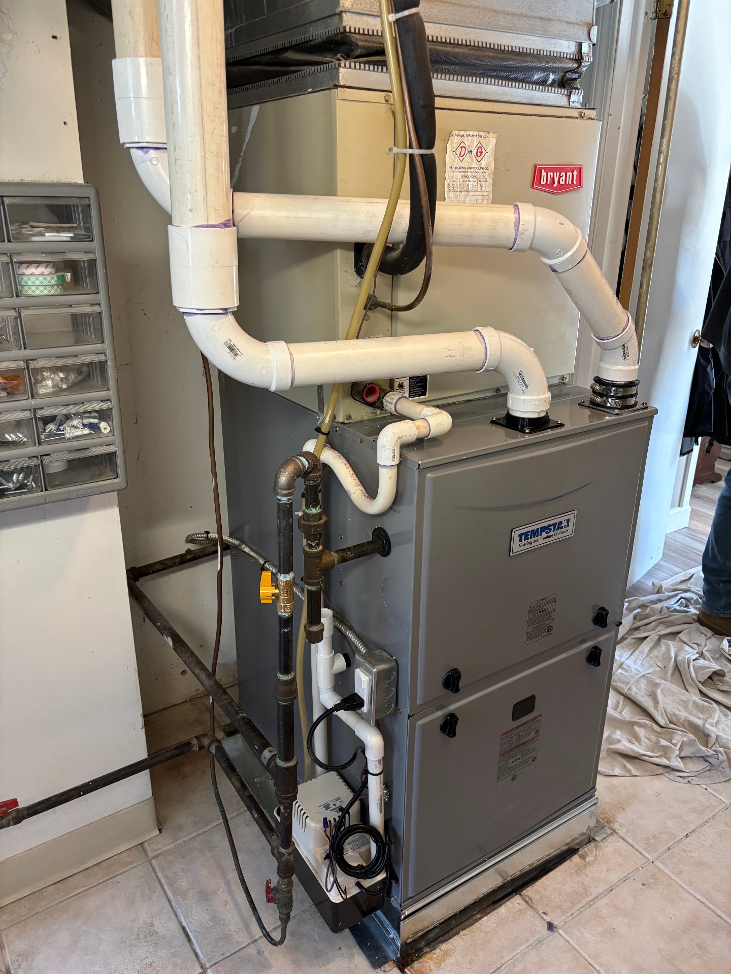 Furnace installation in Westland